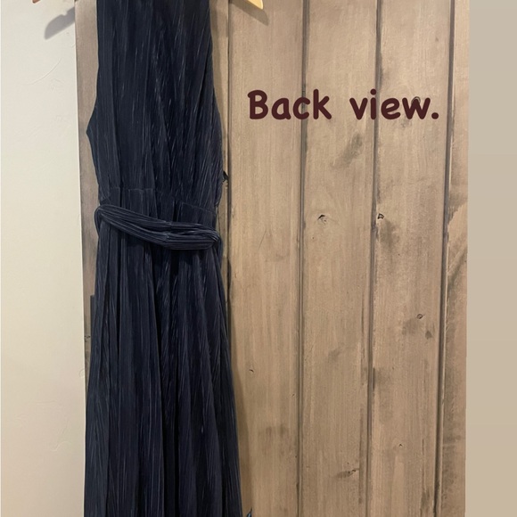Mother of the bride / groom. DKNY gown. Beautiful navy blue. - Picture 3 of 12